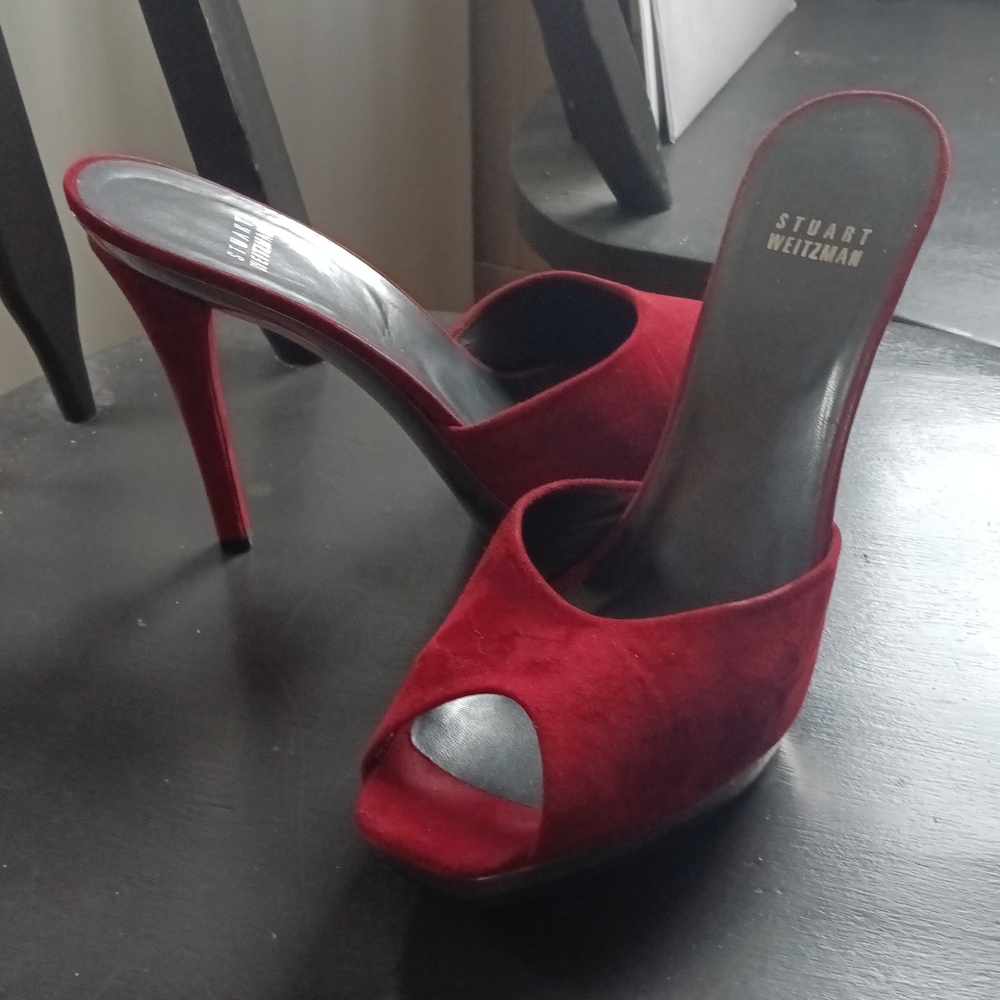 Stuart Weitzman Size 9